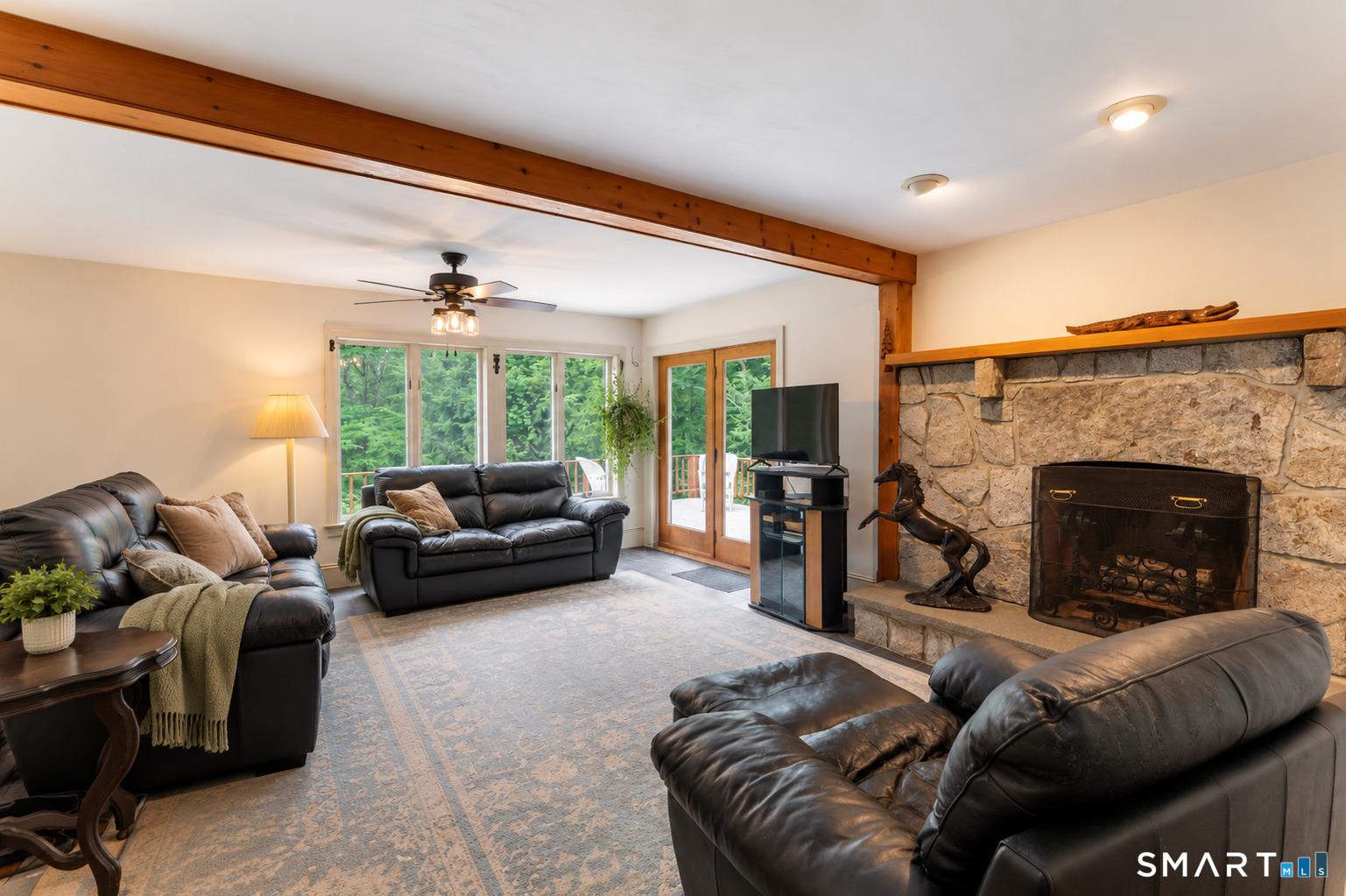 50 Swedetown Road Pomfret, CT 06259 - Photo 11 of 40 Living room