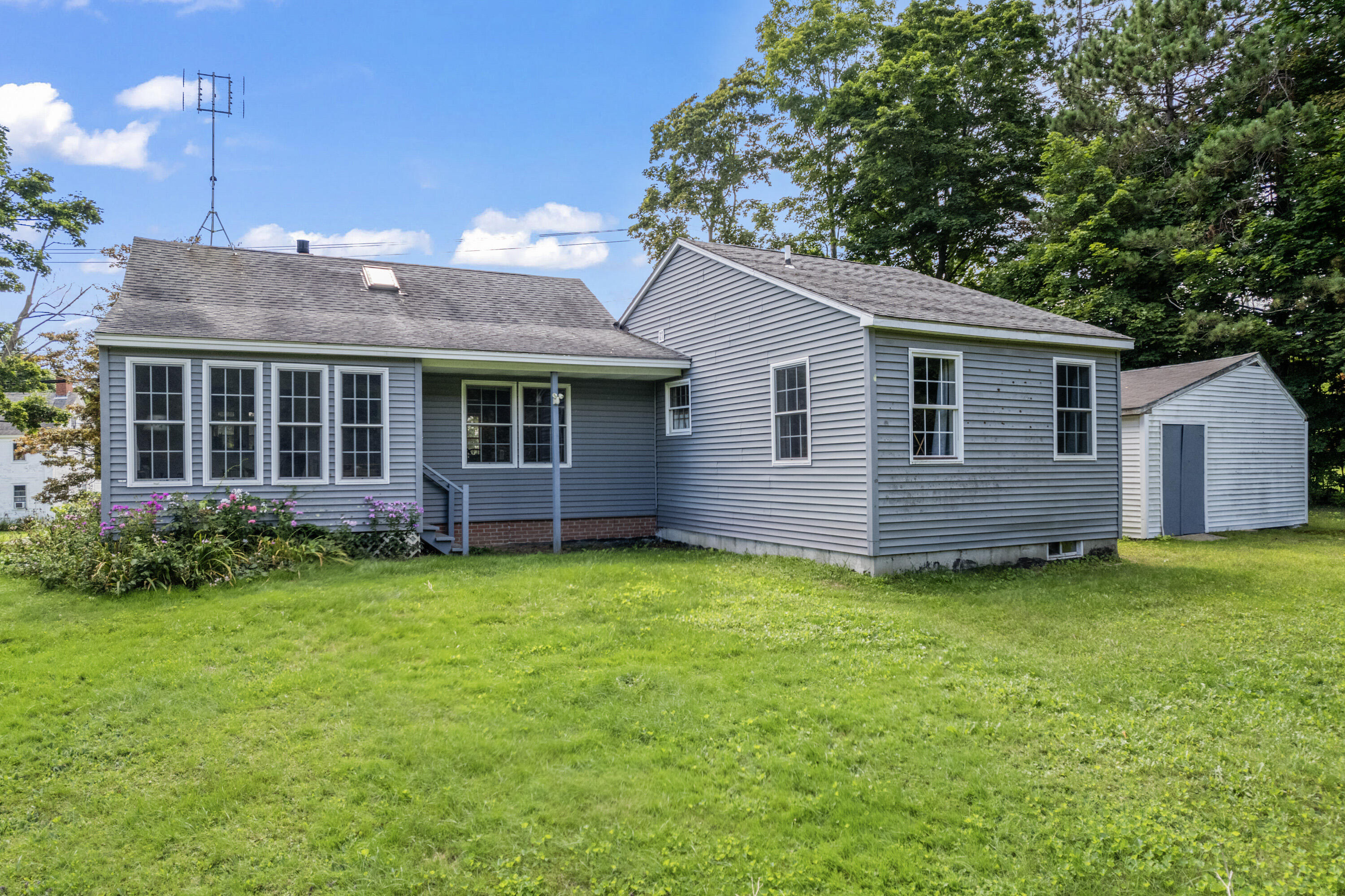 164 Goodwin Road Eliot, ME 03903 - Photo 7 of 55 164 Goodwin Rd_109