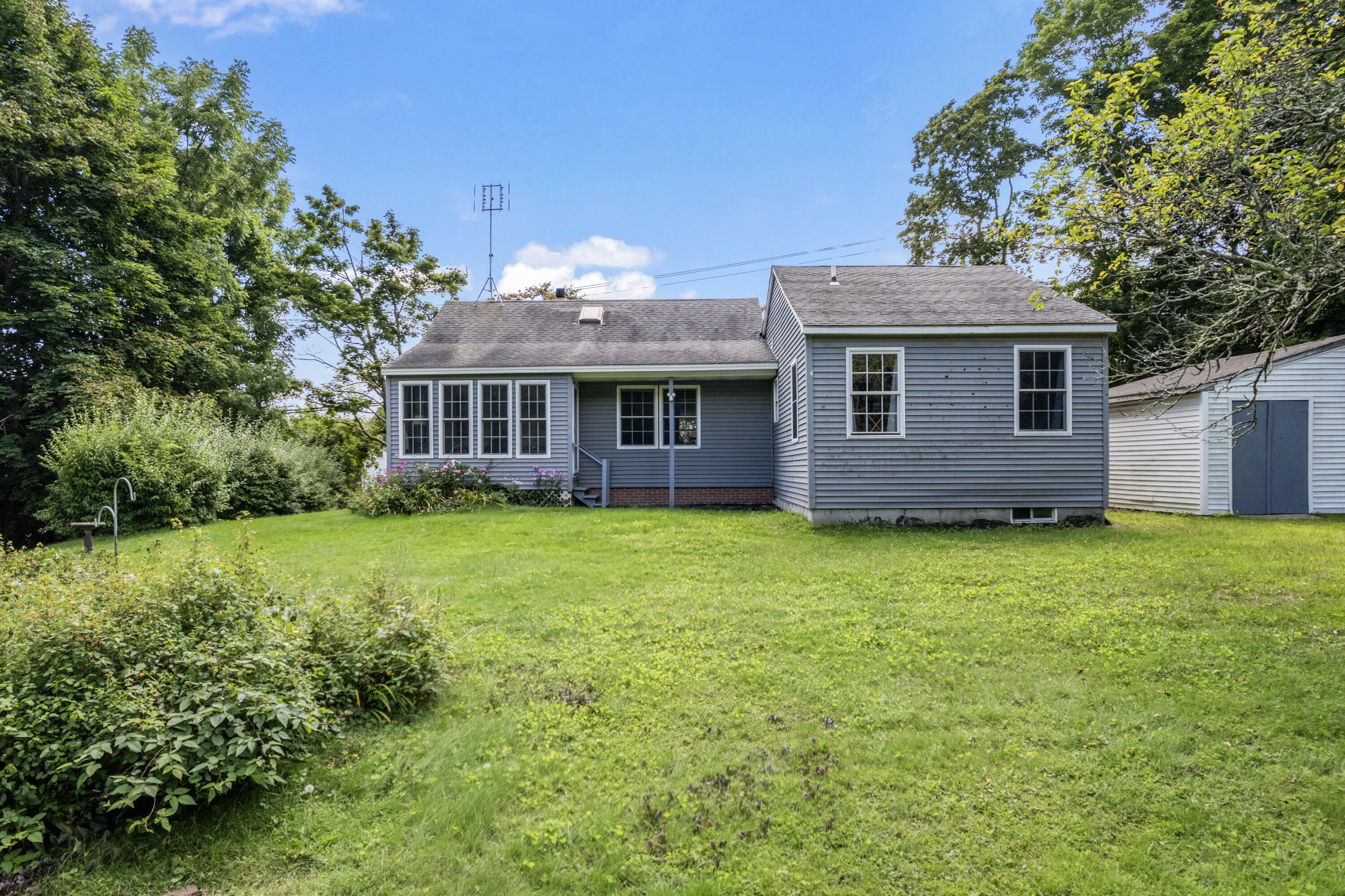 164 Goodwin Road Eliot, ME 03903 - Photo 8 of 55 164 Goodwin Rd_110