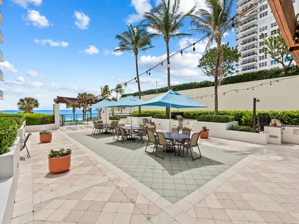 $899,000 | 3550 Galt Ocean Drive, Unit 1011, Fort Lauderdale, FL 33308