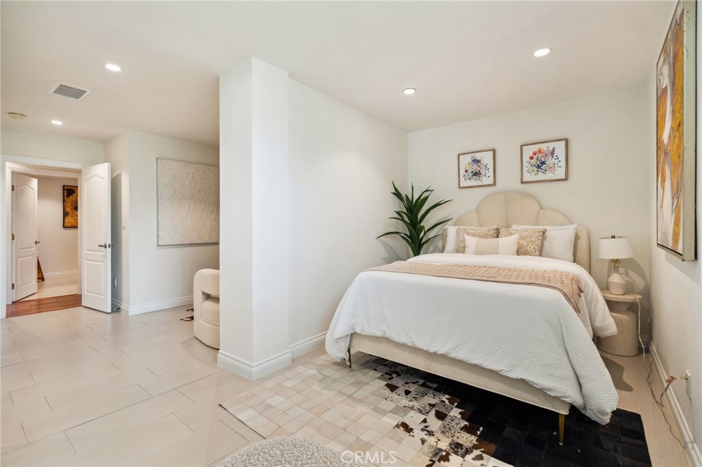 3336 Villa Mesa Road Pasadena, CA 91107 - Photo 43 of 60 a bed room with a bed and a couch