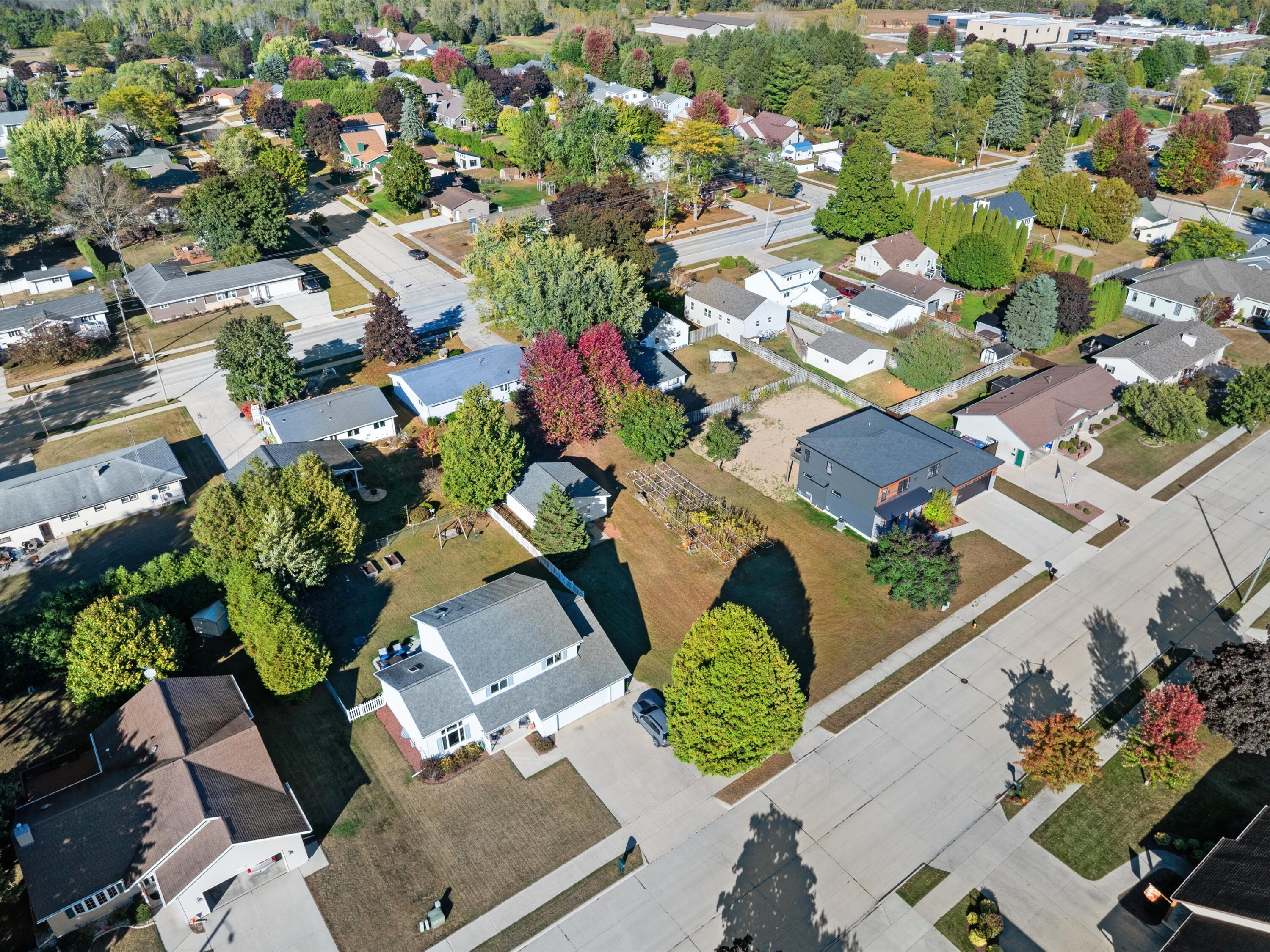 3107 45th Street Two Rivers, WI 54241 - Photo 15 of 23 11-011_DJI_20251009143436_0865_D