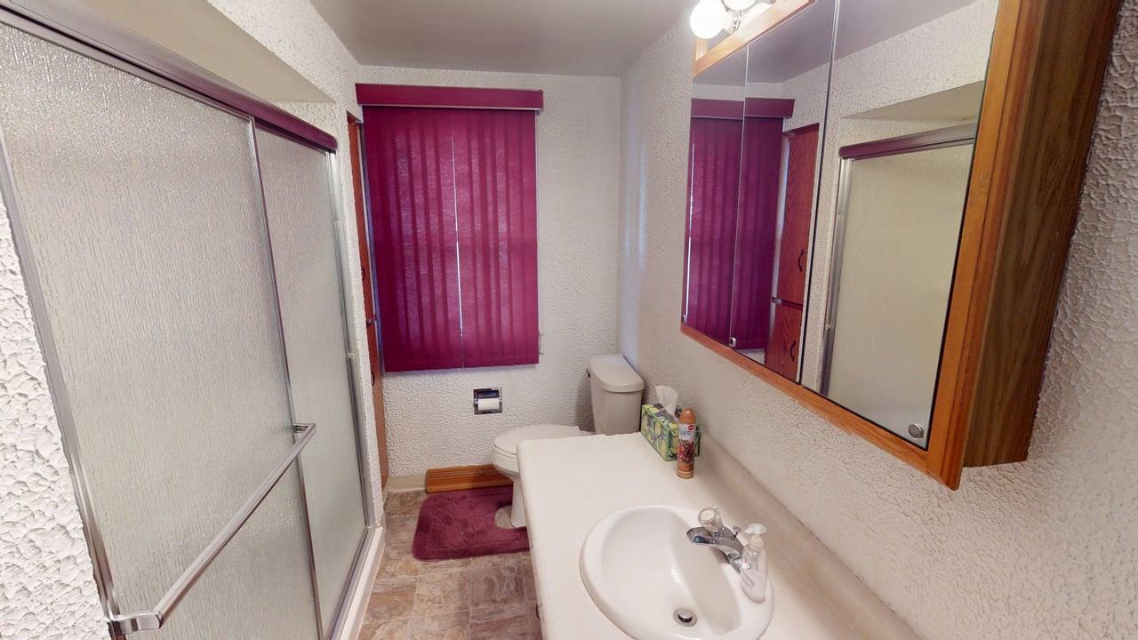 3107 45th Street Two Rivers, WI 54241 - Photo 9 of 23 3107-45th-St--10072025_160203