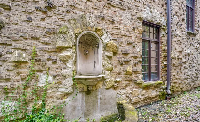 $799,000 | 2014 West Hopkins Place, Chicago, IL 60643