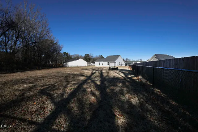 $320,000 | 62 Flip Flop Circle, Four Oaks, NC 27524