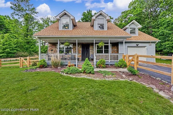 $355,000 | 211 Creek Run, East Stroudsburg, PA 18302