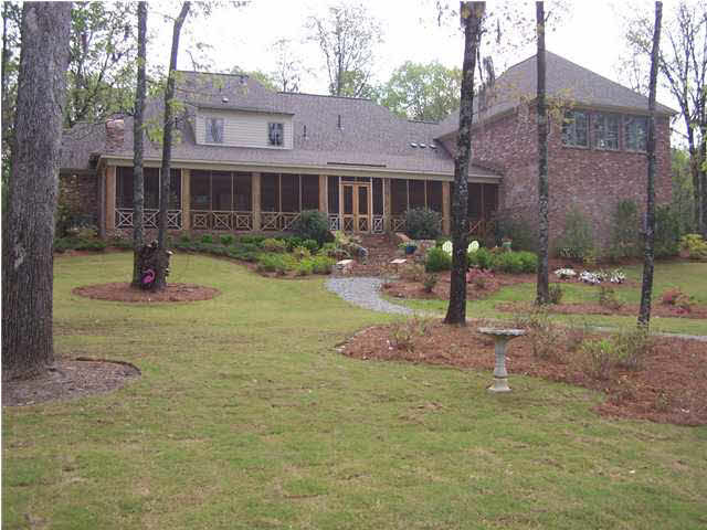 110 Rosedowne Drive Madison, MS 39110 - Photo 1 of 21 A view from the pier