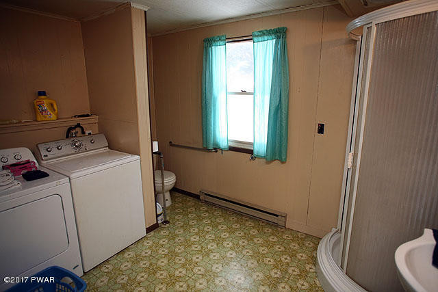 198 Baldwin Hill Road Damascus, PA 18415 - Photo 12 of 20 2nd full bath