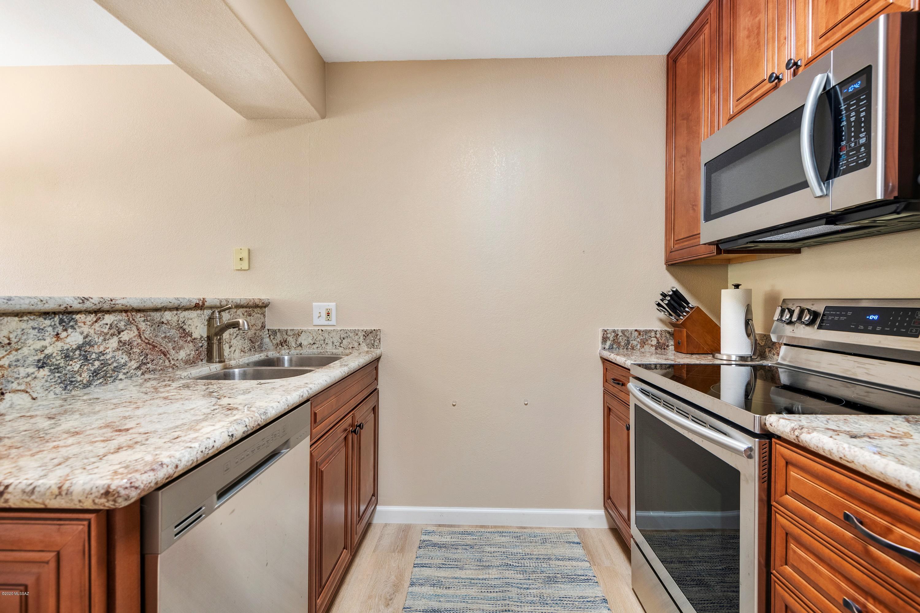 5751 North Kolb Road, Unit 30203 Tucson, AZ 85750 - Photo 7 of 24