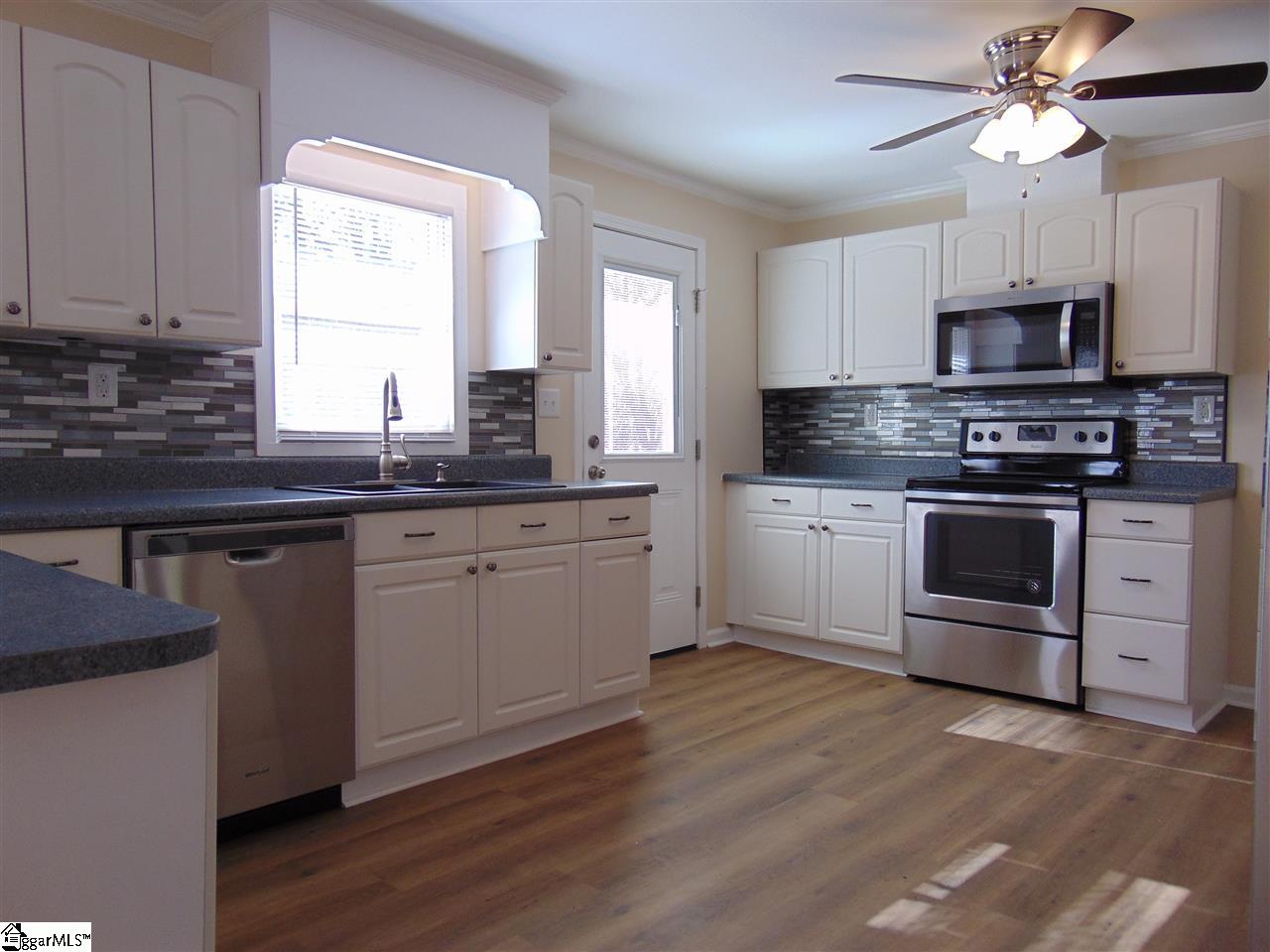 734 Cove Creek Road Pickens, SC 29671 - Photo 18 of 32 Gallery Image 18