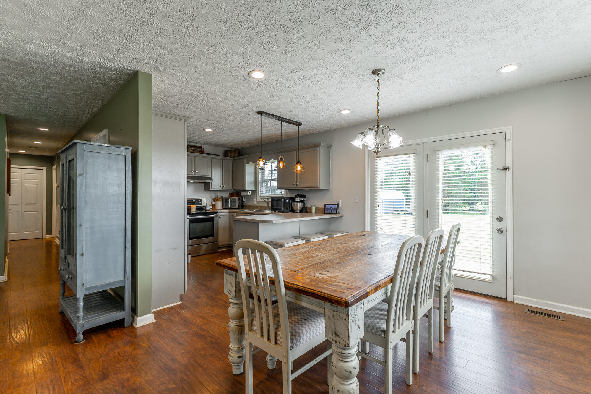 4434 West Valley Road Dunlap, TN 37327 - Photo 11 of 31 Eating Area