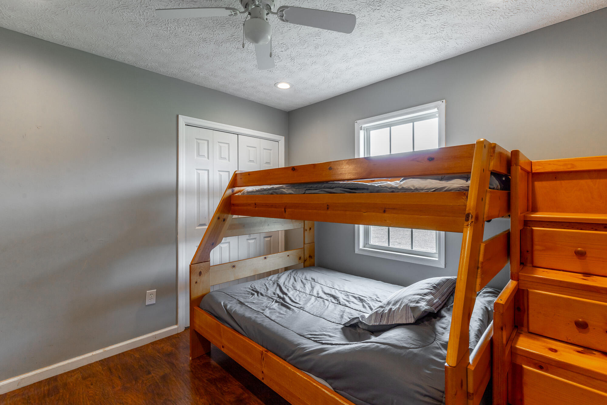 4434 West Valley Road Dunlap, TN 37327 - Photo 17 of 31 Bedroom 2