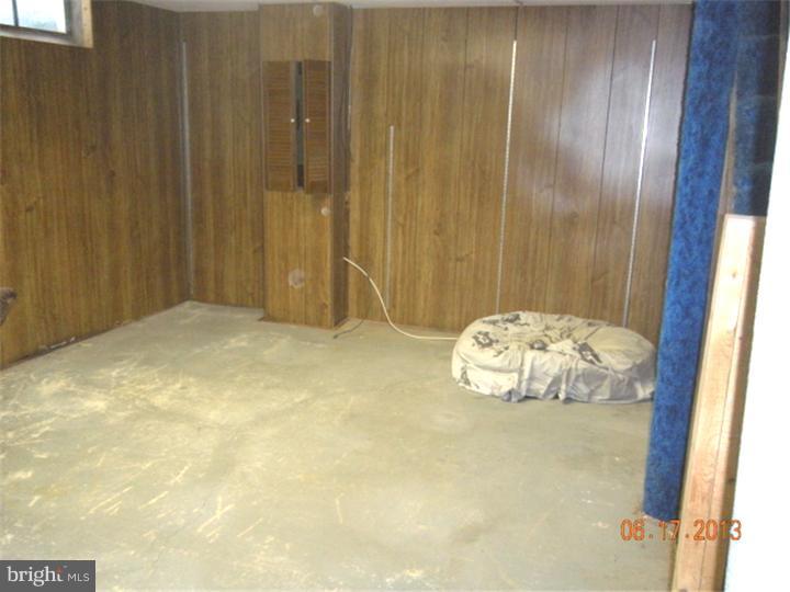 895 Lower Ferry Road Trenton, NJ 08628 - Photo 12 of 15 Rec Room