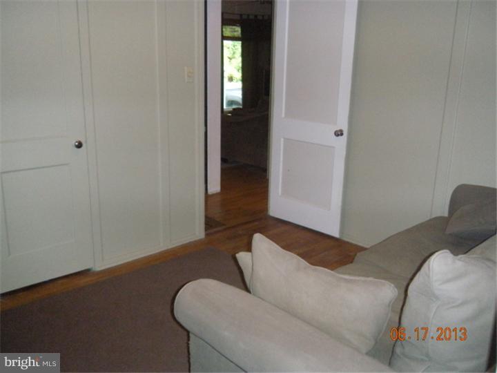 895 Lower Ferry Road Trenton, NJ 08628 - Photo 8 of 15 Bedroom 3