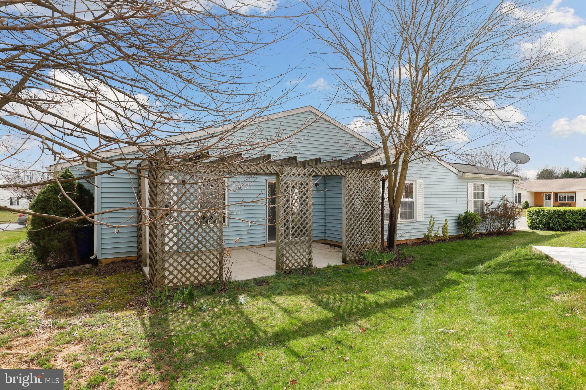 5652 Sandy Court Frederick, MD 21703 - Photo 24 of 35 a view of a house with a yard