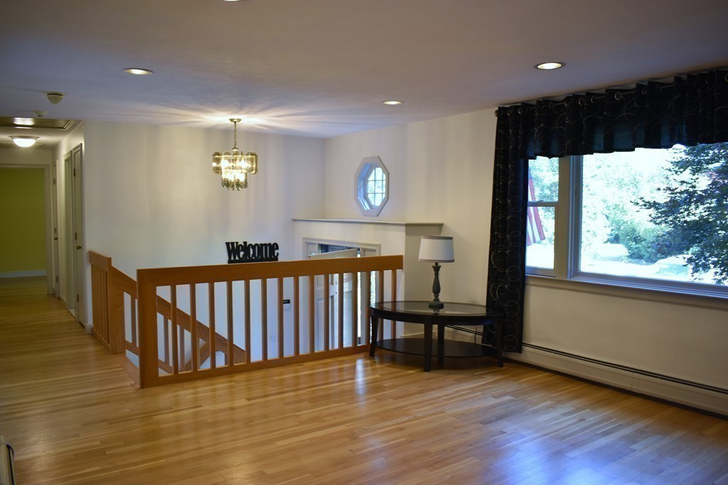 24 Ranlett Lane Billerica, MA 01821 - Photo 11 of 30 Gallery Image 11