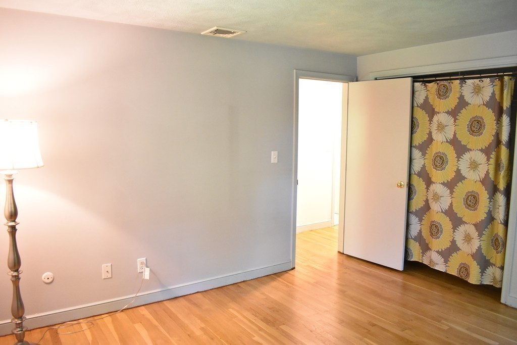 24 Ranlett Lane Billerica, MA 01821 - Photo 17 of 30 Gallery Image 17