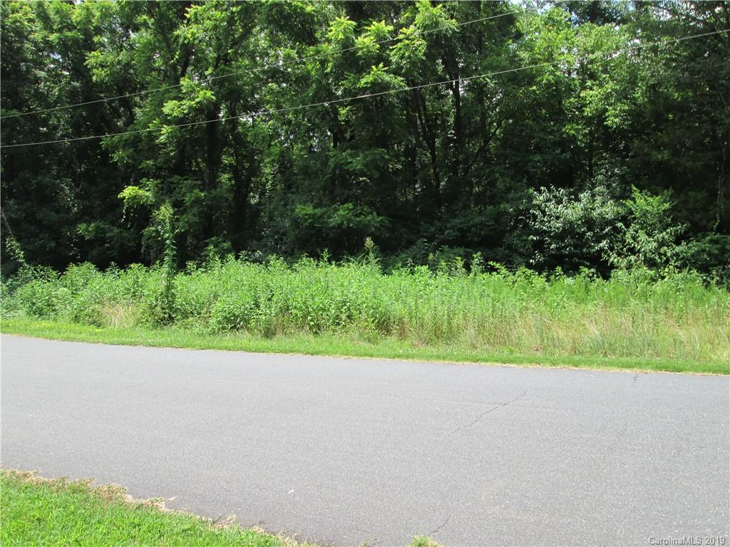 132 Springfield Road Statesville, NC 28625 - Photo 6 of 9