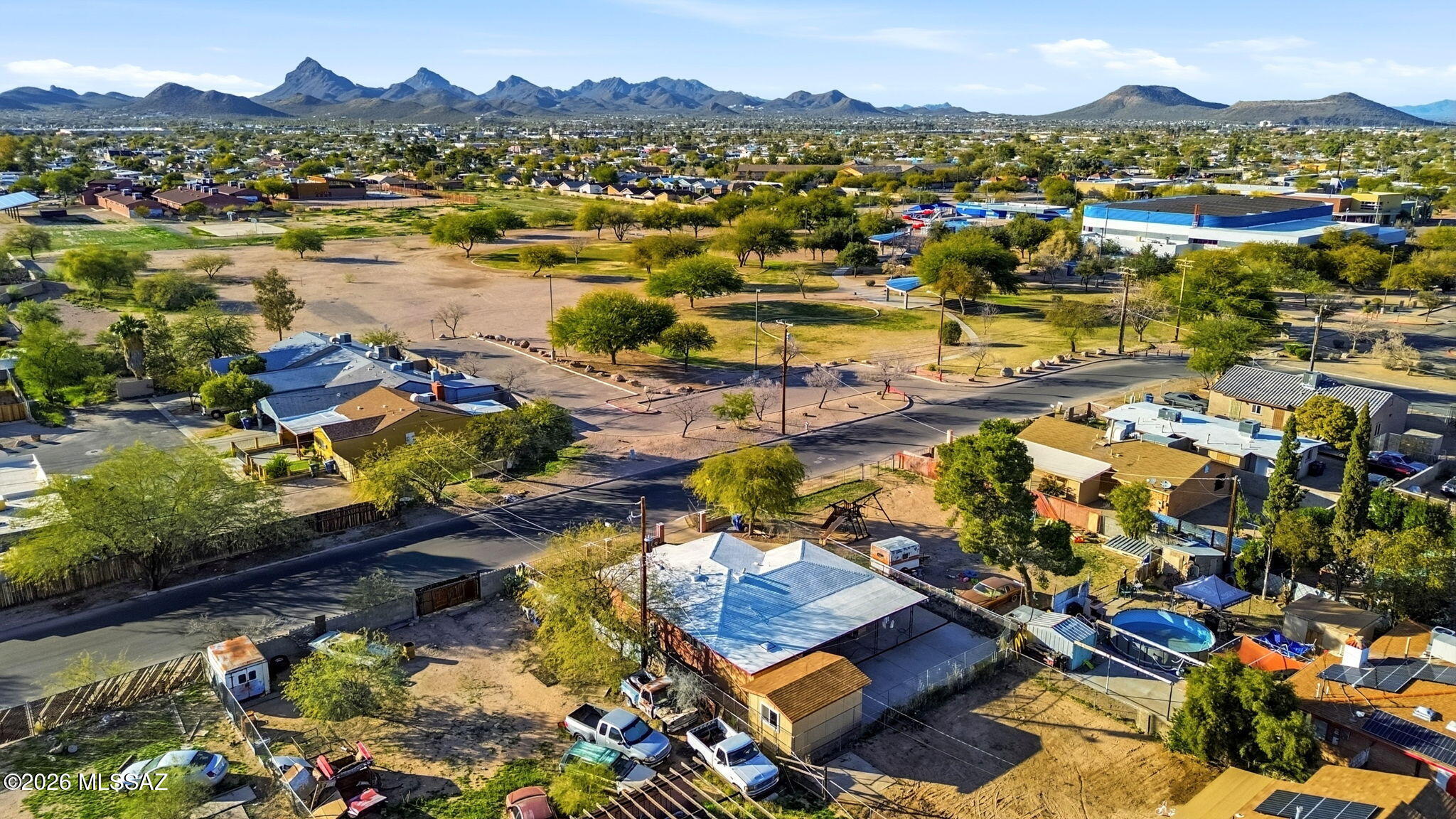 5125 South Missiondale Road Tucson, AZ 85706 - Photo 31 of 32 a view of a city with lake view