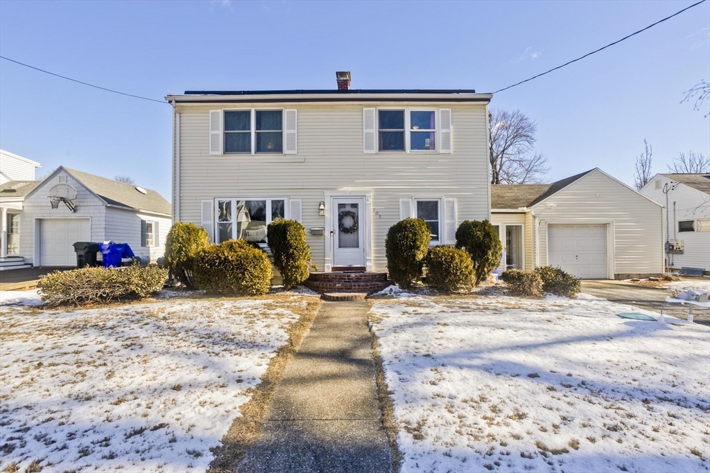 105 Oregon Street Springfield, MA 01118 - Photo 2 of 36 Gallery Image 2