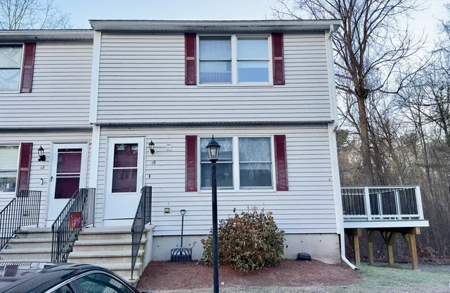 $420,000 | 101 Donohue Road, Unit 19, Dracut, MA 01826