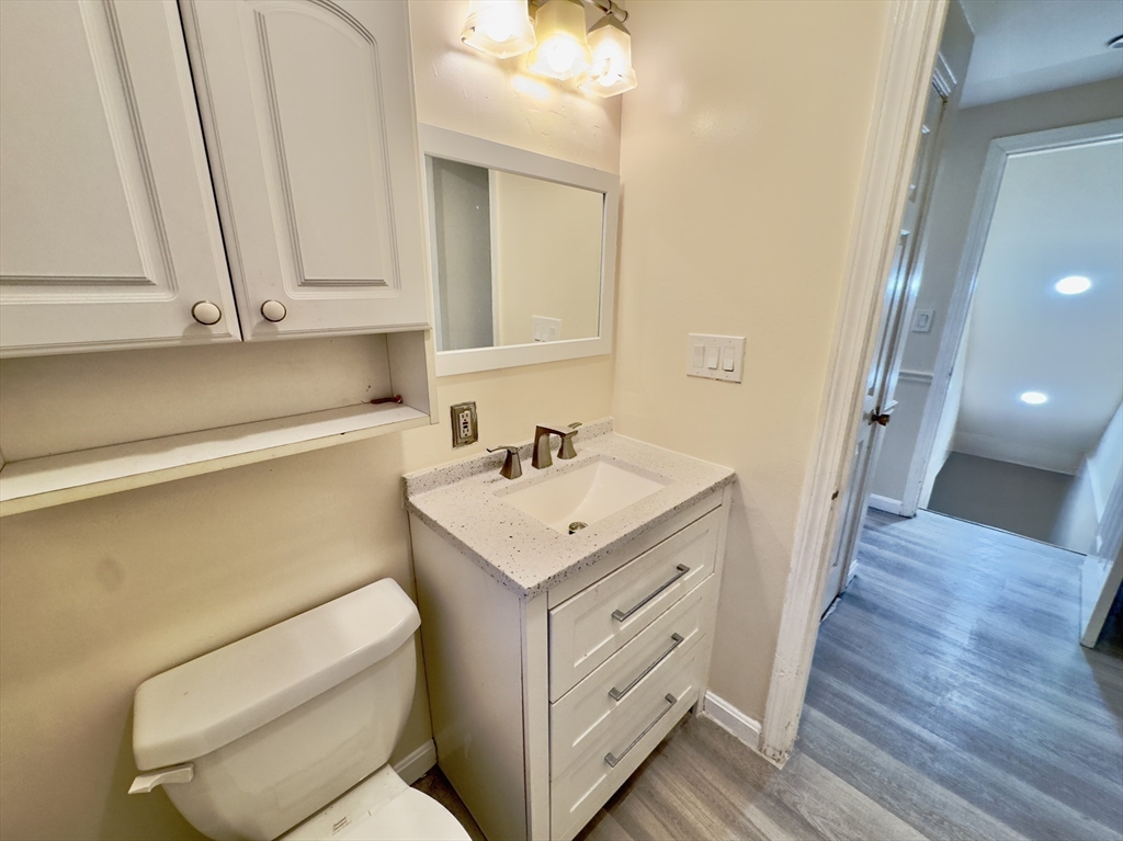 101 Donohue Road, Unit 19 Dracut, MA 01826 - Photo 15 of 38