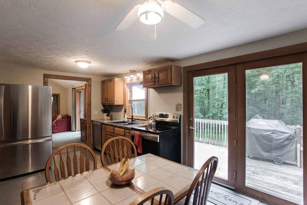 29 Raydon Road York, ME 03909 - Photo 7 of 61 29 Raydon Road