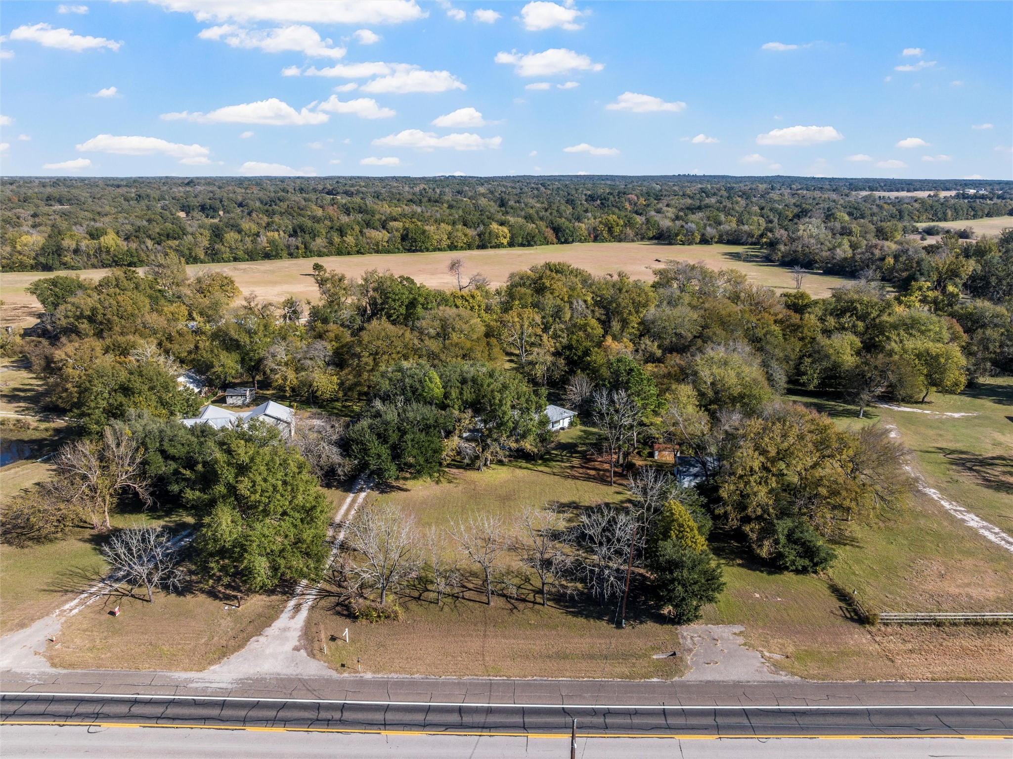 1330 State Highway Kosse, TX 76653 - Photo 8 of 39 a view of a floor to a yard