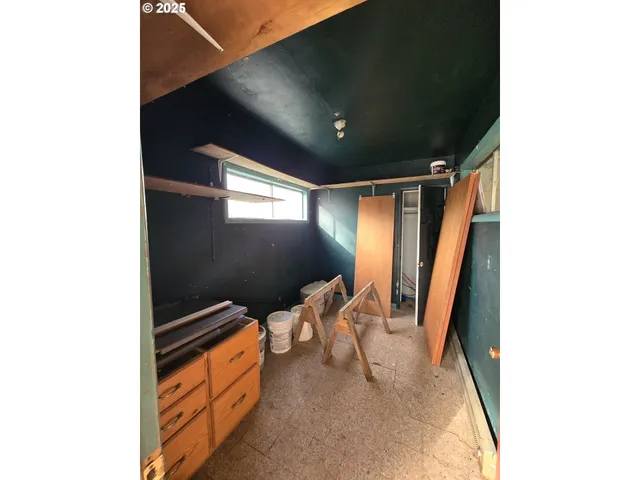 $272,000 | 151 Sherry Street, Winston, OR 97496