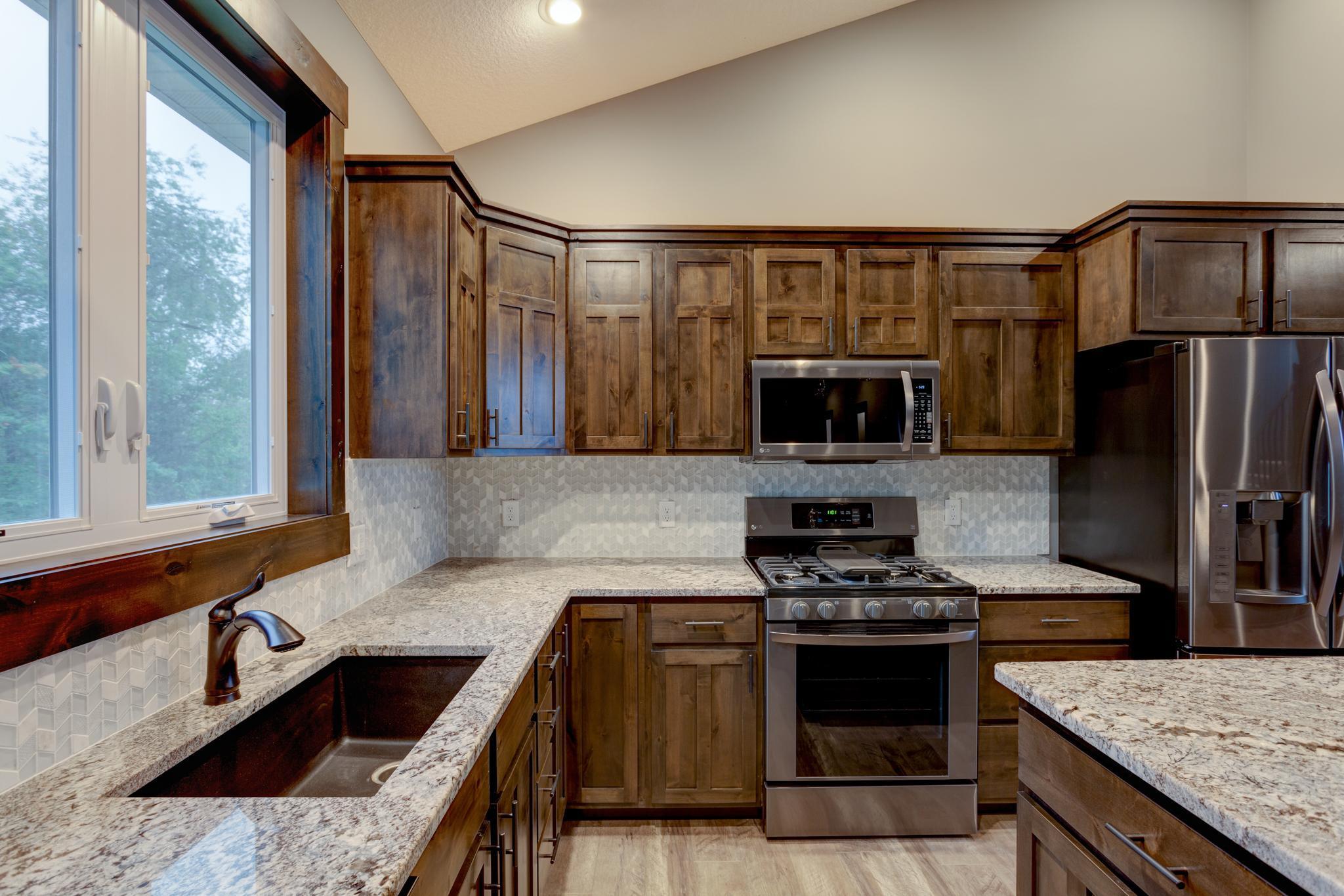 1631 72nd Avenue Hammond, WI 54015 - Photo 4 of 29