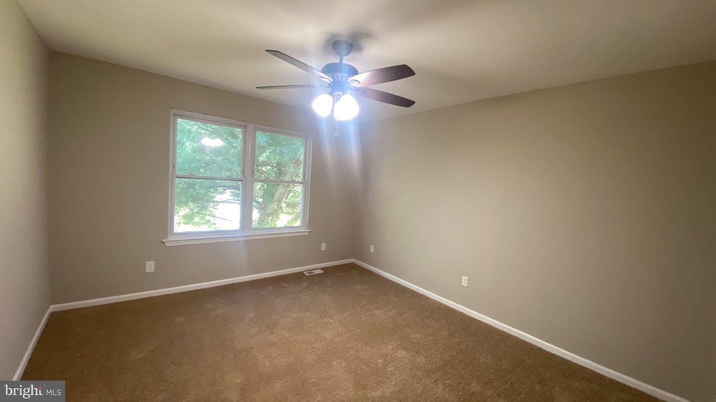 12 Woodmill Drive Clementon, NJ 08021 - Photo 14 of 19