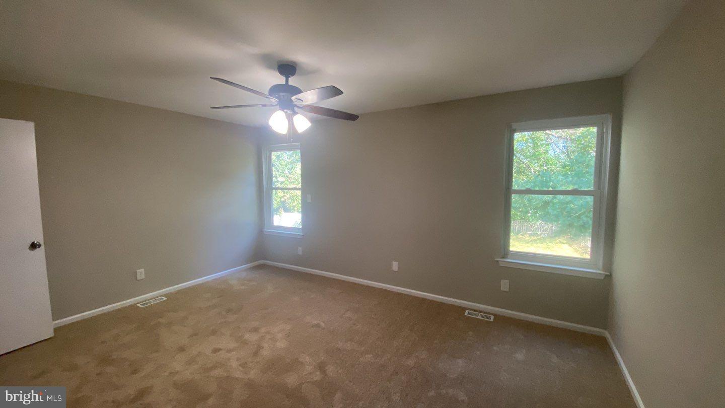 12 Woodmill Drive Clementon, NJ 08021 - Photo 16 of 19