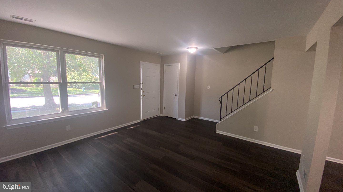 12 Woodmill Drive Clementon, NJ 08021 - Photo 4 of 19