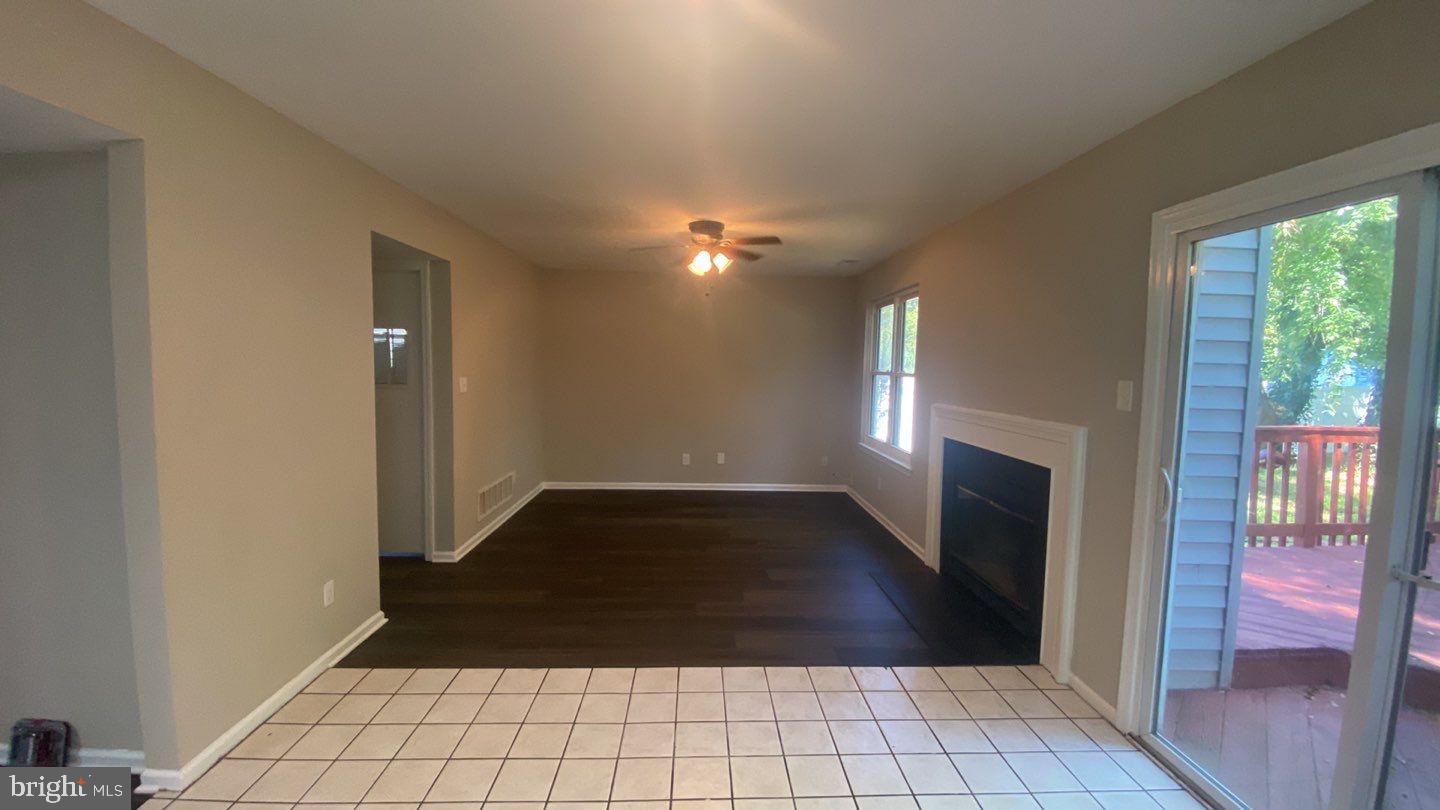 12 Woodmill Drive Clementon, NJ 08021 - Photo 9 of 19