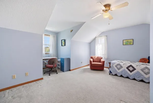 $300,000 | 405 Mississippi Drive, Dixon, IL 61021