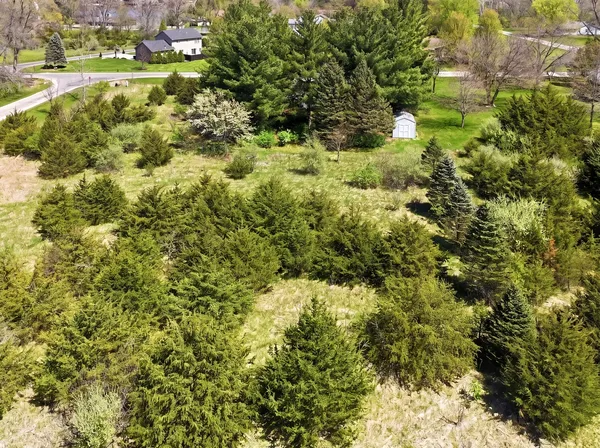 $300,000 | 405 Mississippi Drive, Dixon, IL 61021