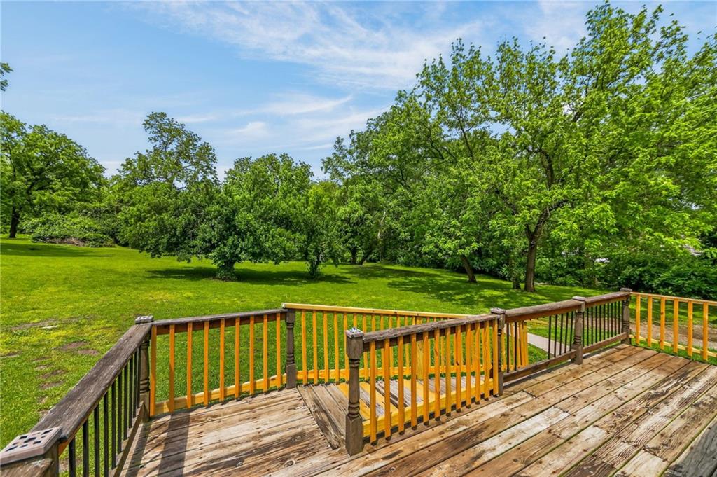 2810 Ajax Road St. Joseph, MO 64503 - Photo 10 of 37