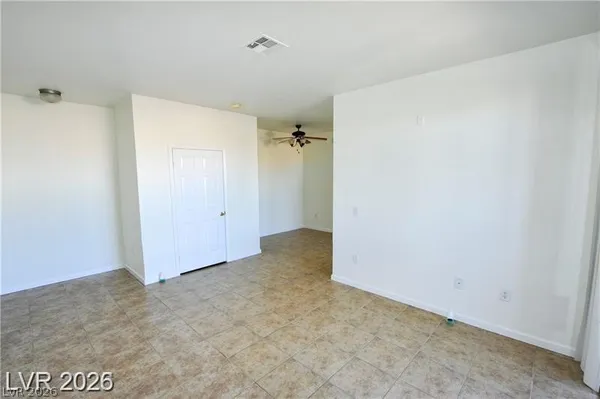 $189,900 | 231 West Horizon Ridge Parkway, Unit 1113, Henderson, NV 89012