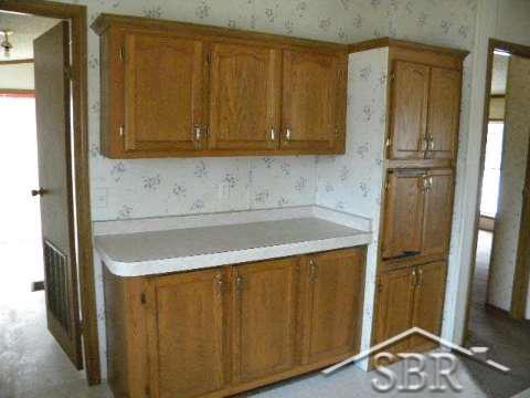 5649 Murphy Lake Road Millington, MI 48746 - Photo 8 of 15 20091256-7.JPG
