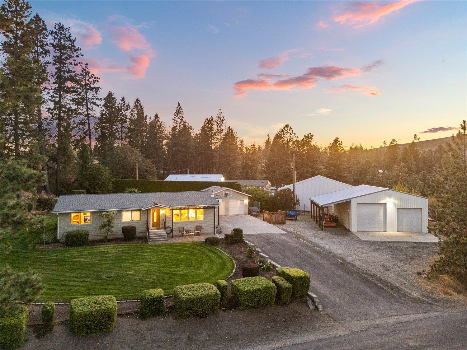 15010 South Stentz Road Spangle, WA 99031 - Photo 2 of 47