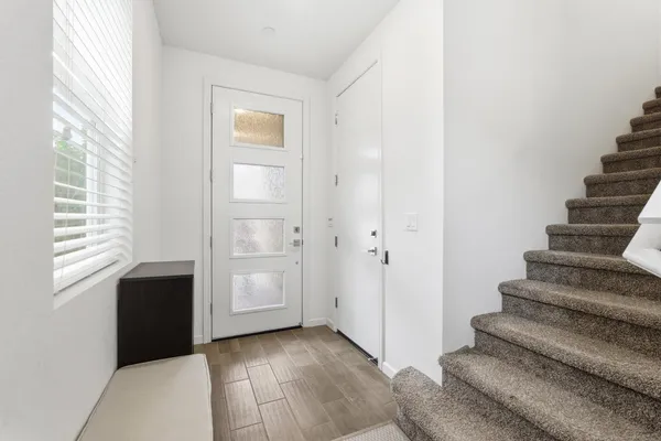 $450,000 | 479 Farmhouse Lane, Clovis, CA 93619