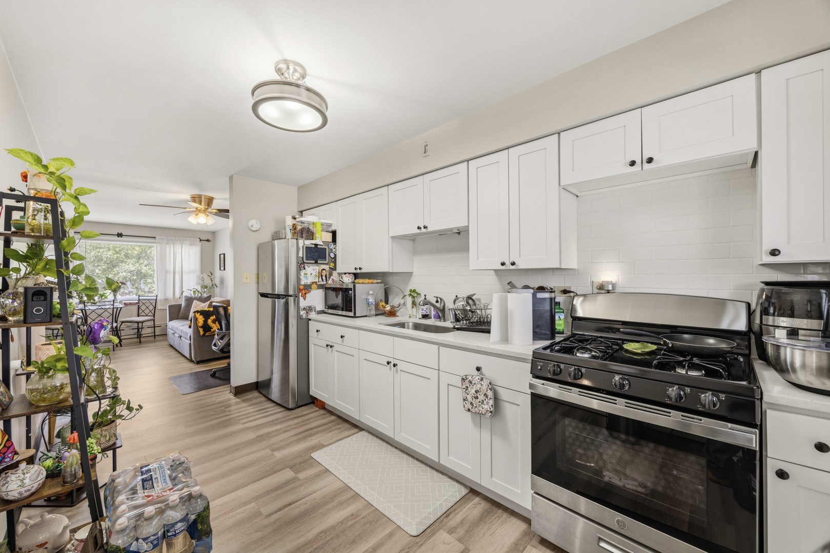 1243 Homestead Road La Grange Park, IL 60526 - Photo 4 of 30