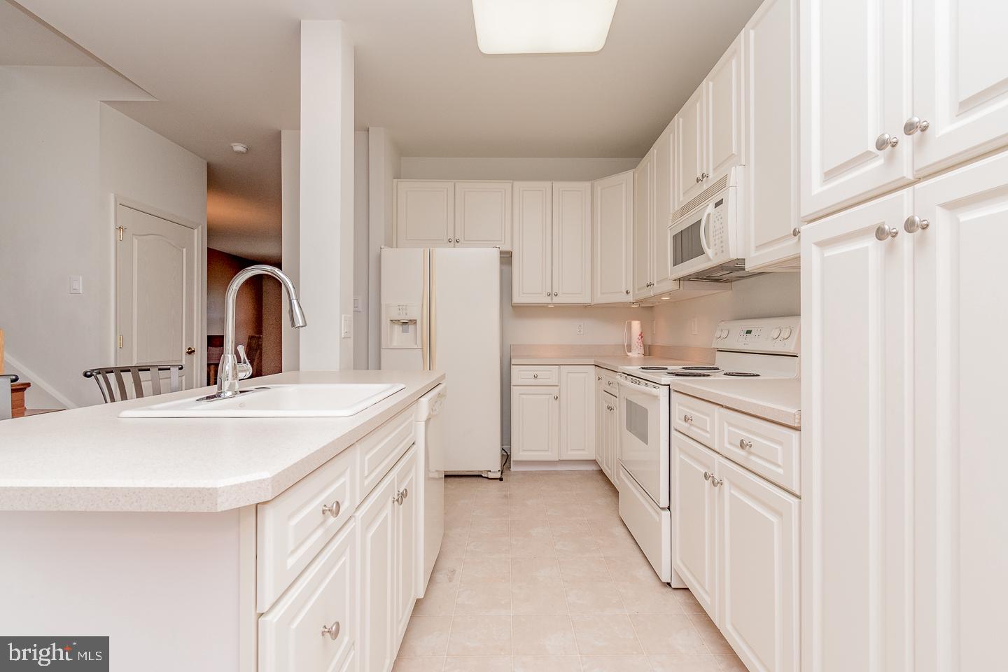 239 Coventry Road Chalfont, PA 18914 - Photo 13 of 32 Gallery Image 13