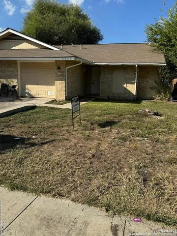 $1,150 | 5735 Stiffkey Drive, San Antonio, TX 78228
