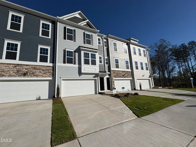 $487,780 | 6042 Dunzo Drive, Raleigh, NC 27617