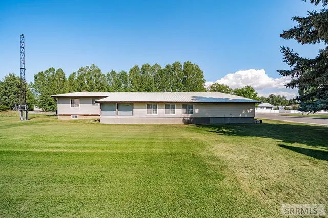 $379,000 | 415 Juniper View Avenue, St. Anthony, ID 83445