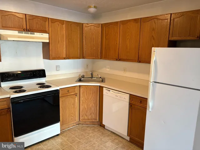 $235,000 | 129 Brookland Terrace, Unit 1, Winchester, VA 22602