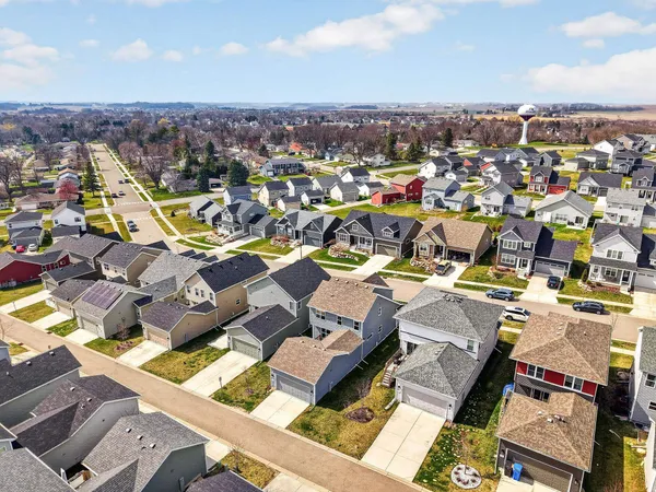 $465,000 | 623 Prospect Road, Waunakee, WI 53597