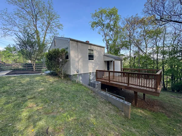$205,000 | 713 Oakview Drive, Salem, VA 24153