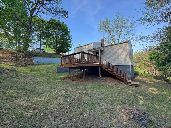 $205,000 | 713 Oakview Drive, Salem, VA 24153